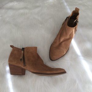 Dolce Vita Suede Ankle Boots Block Heel